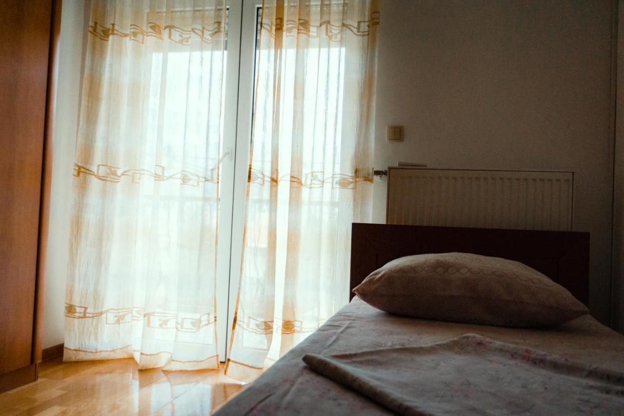Holiday Home Rozic - Villa With Private Seasonal Heated Pool Mostar Extérieur photo